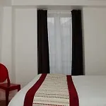 Bonne Nouvelle Hotel 3*