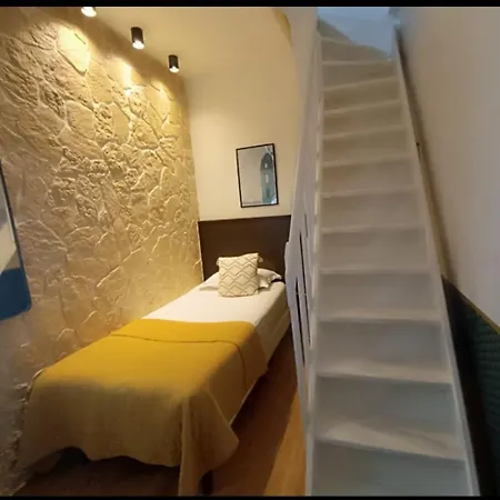 Bonne Nouvelle Hotel Paryż